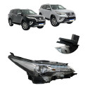 Farol Direito Toyota Sw4 Srx 2016 2017 2018 A 2020 Avariado Direito/passageiro