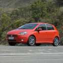 Farol Fiat Punto Essence Attractive 2007 A 2012 Novo
