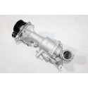 Bomba De Agua Mercedes C180 C200 2015 2016 2017 Original