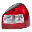 Lanterna Audi A3 Turbo 1997 1998 1999 2000 2001 A 2006 Ld Direito/passageiro Cristal