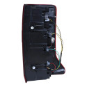 Lanterna Mitsubishi Triton Katana 2026 2027 C/led Le Esquerdo/motorista Vermelho