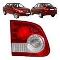 Lanterna Tampa Chevrolet Classic Ls Advantage 2010 A 2016 Le Esquerdo/motorista Vermelho