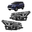 Par Farol Toyota Hilux Sw4 Srx Platinum Full Led 2021 A 2025 Ambos Lados